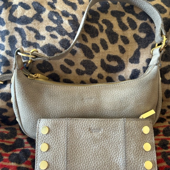 Hammitt🌺Beige Handbag and Wallet Set.
FIRM on price - Picture 5 of 11